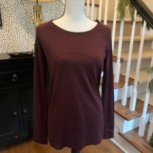 Lululemon - Swiftly Tech Long Sleeve Shirt 2.0 - Maroon